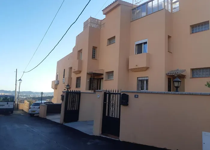 Cozy Apartment In Fuengirola Hills
